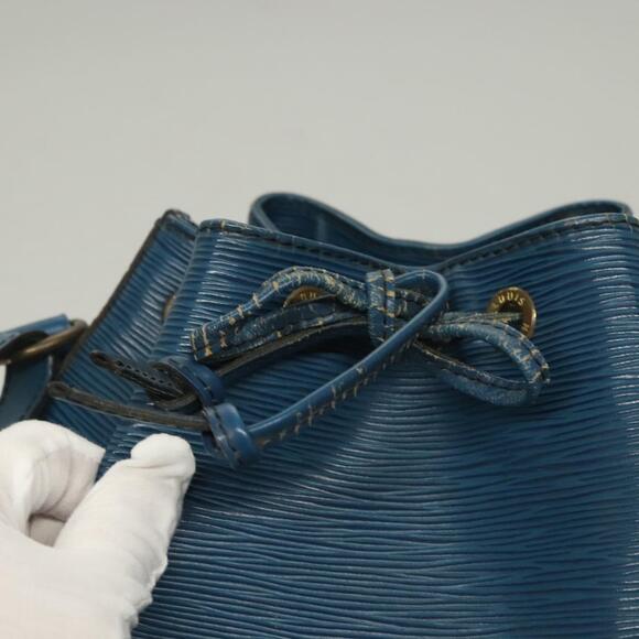 LOUIS VUITTON Epi Petit Noe Shoulder Bag Blue M44105 - Picture 15 of 16